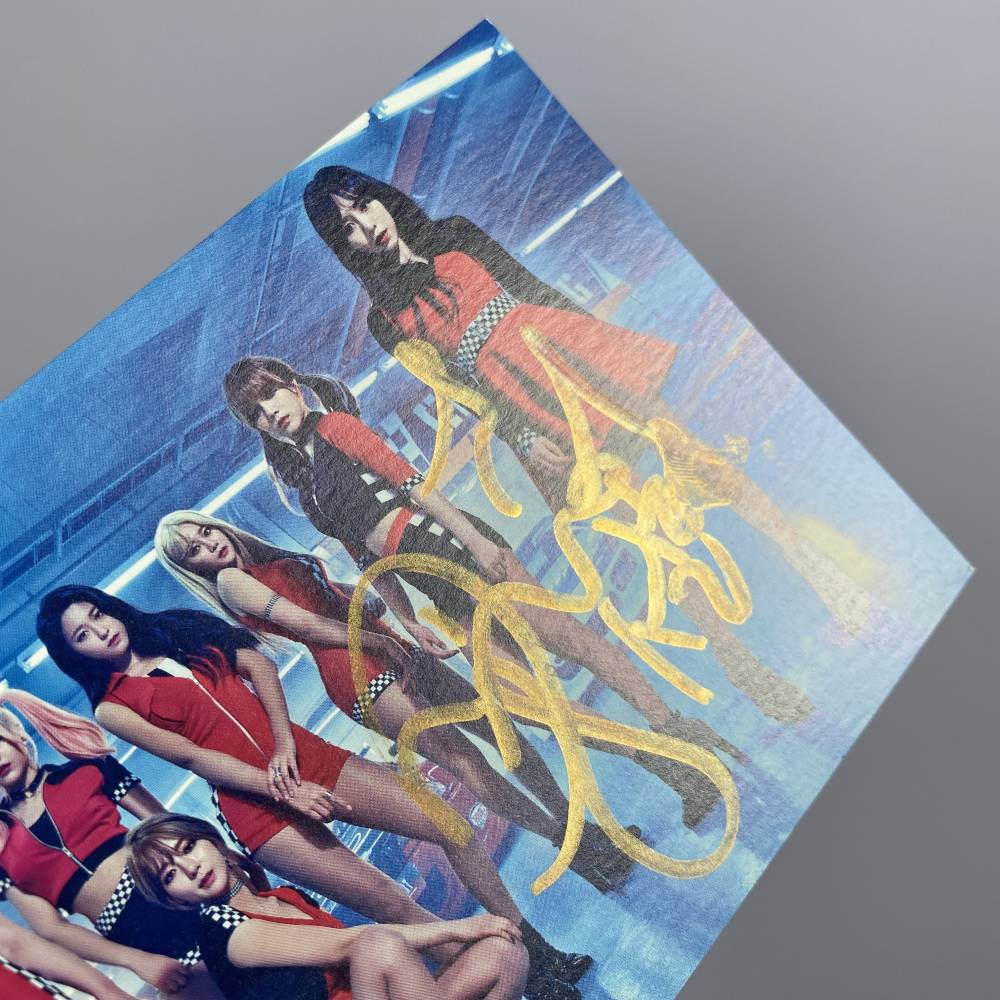 AOA SEOLHYUN SIGNED 4TH JAPANESE SINGLE '愛をちょうだい - GIVE ME